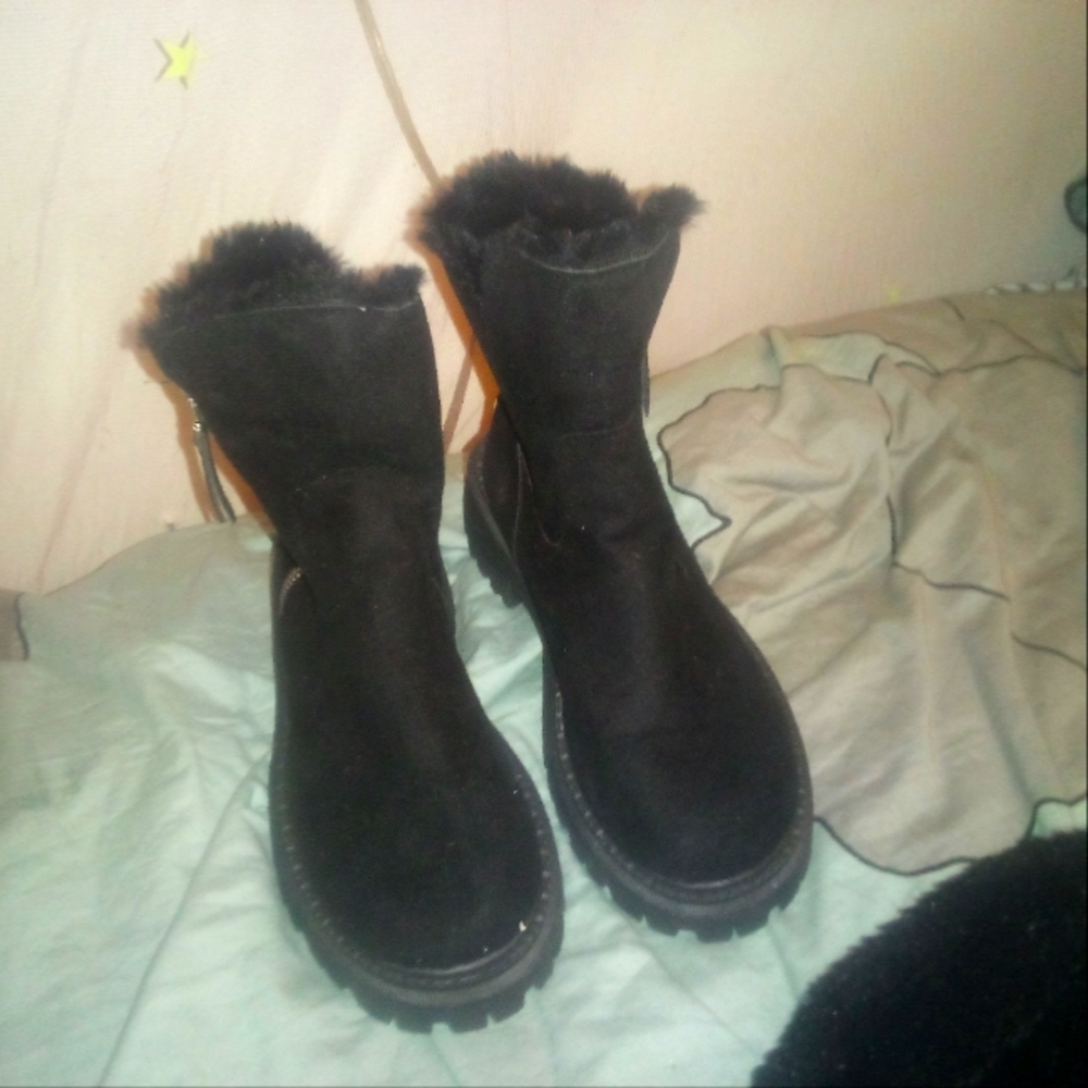 Black furry boots